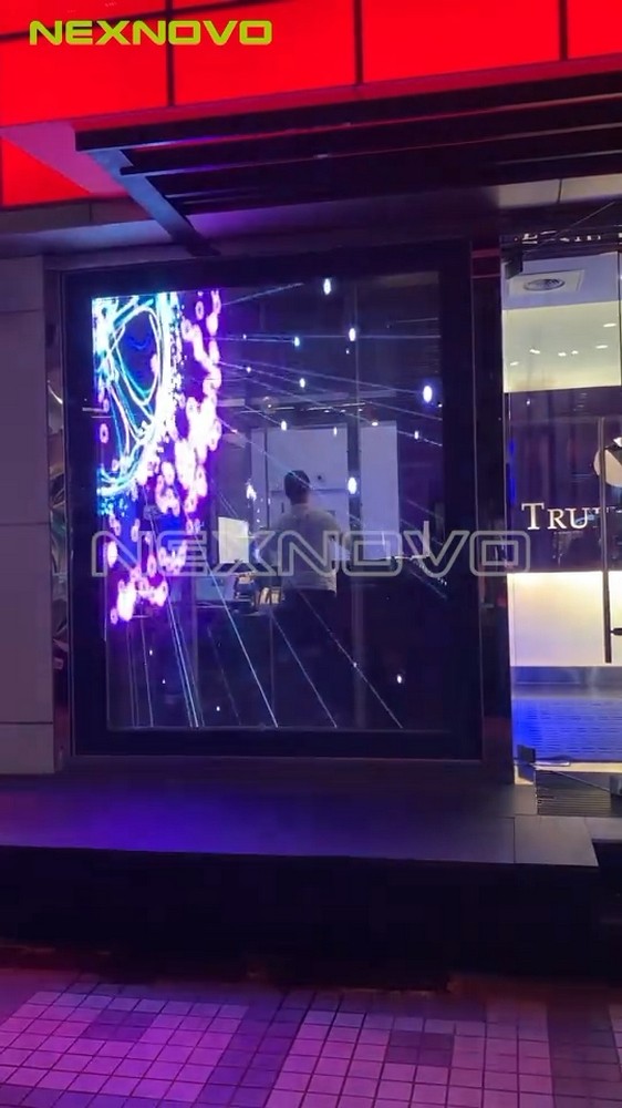 臺灣TRUE FITNESS 古亭健身館透明LED顯示屏項(xiàng)目(圖4)